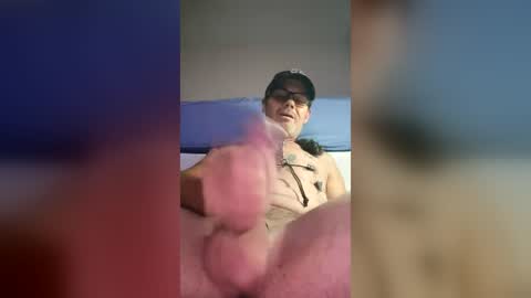 tommgunn25 online show from July 2026 10:47:02 PM