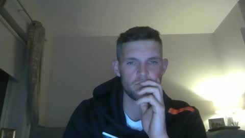 Snapshot of tommietommie123 chatting on May 2026 09:42:02 PM tommietommie123 online show from May 2026 09:42:02 PM