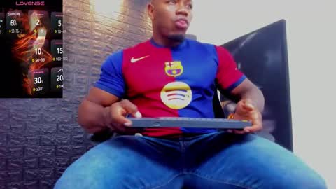 Tom Mike online show from February 2026 01:14:02 AM