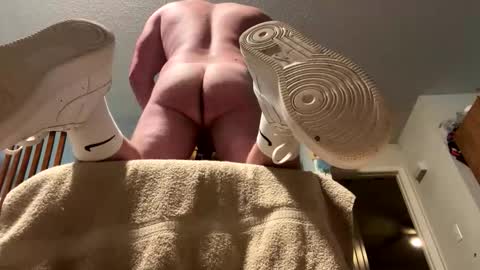 tommy4inch online show from April 2026 04:41:02 PM