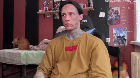 Snapshot of tommy__gun_ chatting on December 2024 11:29:01 AM Tommy and Katana online show from December 2024 11:29:01 AM