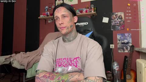 Snapshot of tommy__gun_ chatting on December 2024 04:28:01 PM Tommy and Katana online show from December 2024 04:28:01 PM