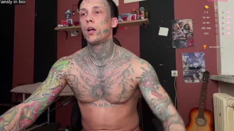 Snapshot of tommy__gun_ chatting on December 2024 03:10:01 PM Tommy and Katana online show from December 2024 03:10:01 PM