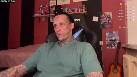 Snapshot of tommy__gun_ chatting on December 2024 07:42:02 PM Tommy and Katana online show from December 2024 07:42:02 PM