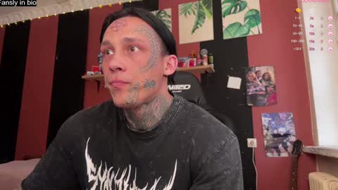 Snapshot of tommy__gun_ chatting on January 2025 12:22:01 PM Tommy and Katana online show from January 2025 12:22:01 PM