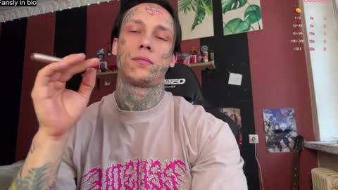 Snapshot of tommy__gun_ chatting on January 2025 07:24:01 AM Tommy and Katana online show from January 2025 07:24:01 AM