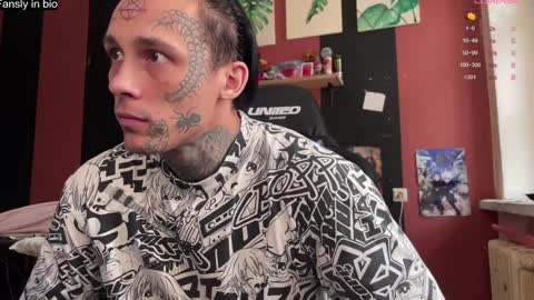 Snapshot of tommy__gun_ chatting on January 2025 11:03:02 AM Tommy and Katana online show from January 2025 11:03:02 AM