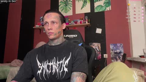 Snapshot of tommy__gun_ chatting on January 2025 02:36:02 PM Tommy and Katana online show from January 2025 02:36:02 PM