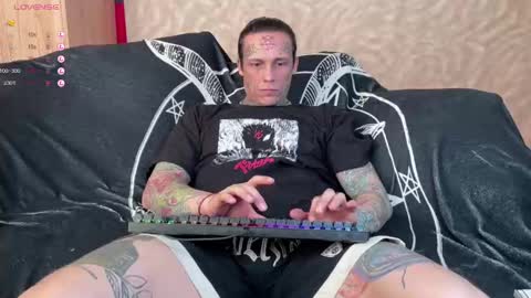 Snapshot of tommy__gun_ chatting on February 2025 11:21:01 AM Tommy and Katana online show from February 2025 11:21:01 AM