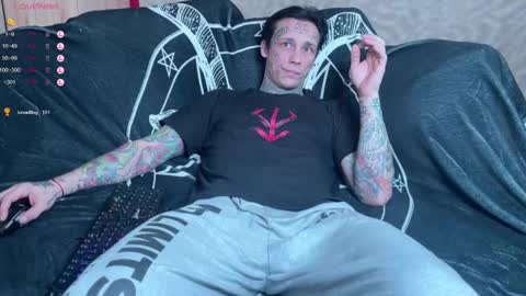 Snapshot of tommy__gun_ chatting on February 2025 09:37:01 AM Tommy and Katana online show from February 2025 09:37:01 AM