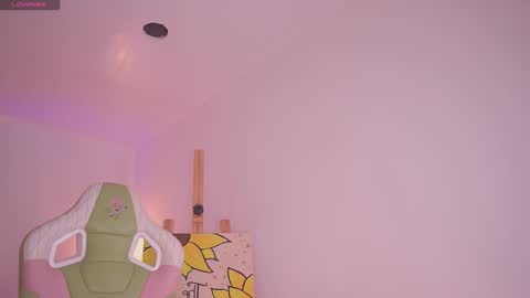 Blue  online show from November 2025 12:15:02 PM