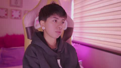 Blue  online show from February 2026 03:17:02 PM