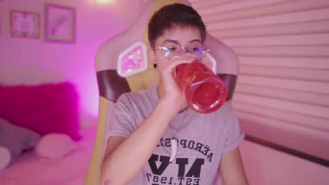 Blue  online show from April 2026 12:39:02 PM