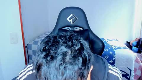 Twitter BreddTommy IG tommy bredd online show from February 2026 08:28:01 PM