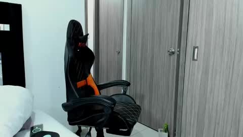   online show from February 2025 03:50:01 AM