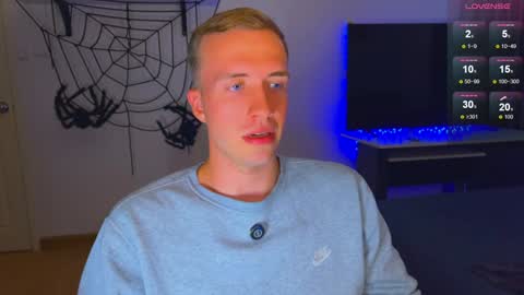 Snapshot of tommy_cumfinger chatting on December 2024 08:09:01 AM Tommy online show from December 2024 08:09:01 AM