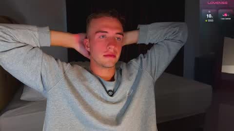 Snapshot of tommy_cumfinger chatting on March 2025 07:26:02 AM Tommy online show from March 2025 07:26:02 AM