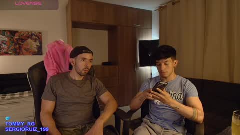 tommy_raym0ndg online show from April 2026 02:01:01 AM