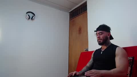 Steven online show from February 2025 06:28:01 PM