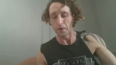 Snapshot of tommygun2727 chatting on January 2025 05:28:02 PM tommygun2727 online show from January 2025 05:28:02 PM