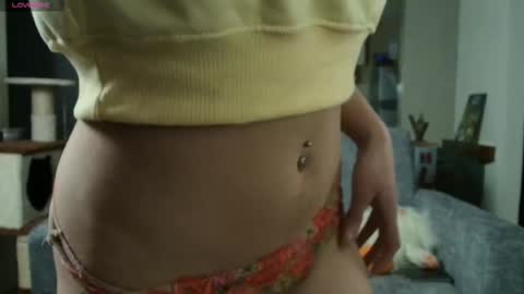 leyla  online show from September 2025 06:07:01 AM