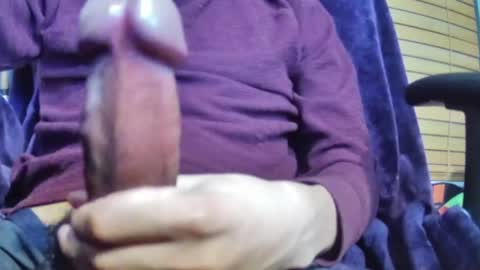 Moiici online show from April 2026 07:19:01 PM