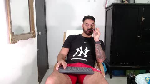 Tomas jhonson online show from January 2025 08:28:01 PM