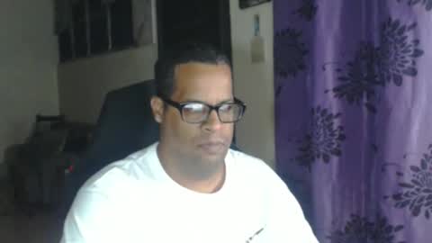 Snapshot of toni2814 chatting on March 2025 01:42:02 AM Antonio online show from March 2025 01:42:02 AM
