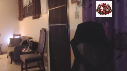 Snapshot of toni2814 chatting on December 2025 02:28:02 AM Antonio online show from December 2025 02:28:02 AM