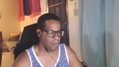 Snapshot of toni2814 chatting on February 2026 02:07:02 AM Antonio online show from February 2026 02:07:02 AM