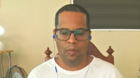 Snapshot of toni2814 chatting on March 2026 02:08:01 PM Antonio online show from March 2026 02:08:01 PM