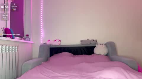 Snapshot of tonimechling chatting on February 2026 01:08:02 PM Nana and Sara online show from February 2026 01:08:02 PM