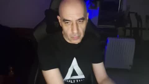 toninspektor online show from October 2025 05:45:02 PM