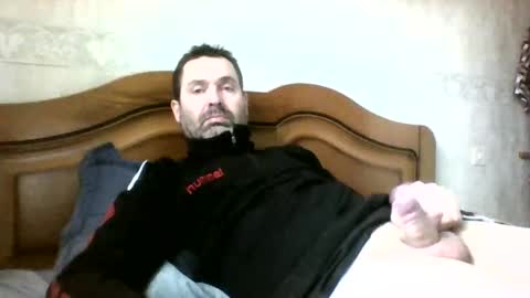 Snapshot of tonio1972 chatting on December 2024 09:37:02 AM tonio1972 online show from December 2024 09:37:02 AM