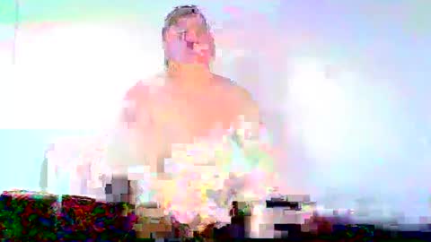 Snapshot of tonny54880 chatting on December 2024 07:13:02 AM tonny54880 online show from December 2024 07:13:02 AM