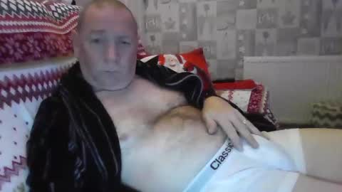 Snapshot of tony14712 chatting on December 2024 12:24:01 AM tony14712 online show from December 2024 12:24:01 AM