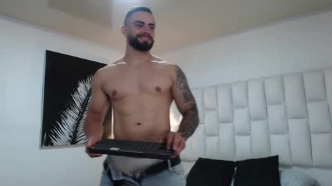 tony online show from April 2026 10:10:02 PM