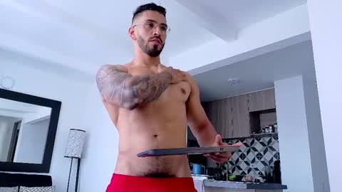 tony muscle1 online show from October 2025 07:16:02 PM