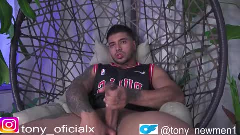 tony online show from October 2025 09:15:01 PM