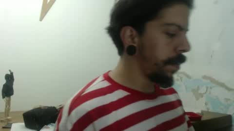 Snapshot of tonydalle chatting on November 2025 01:03:02 AM TonyDaven online show from November 2025 01:03:02 AM