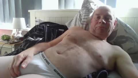 Snapshot of tonygib1962 chatting on February 2026 01:09:02 PM tonygib1962 online show from February 2026 01:09:02 PM