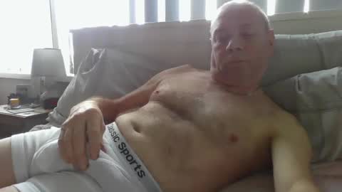 Snapshot of tonygibbson62 chatting on February 2025 09:57:02 AM tonygibbson62 online show from February 2025 09:57:02 AM