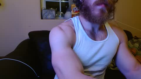 Snapshot of tonymontanna01 chatting on February 2025 02:05:02 AM travis online show from February 2025 02:05:02 AM