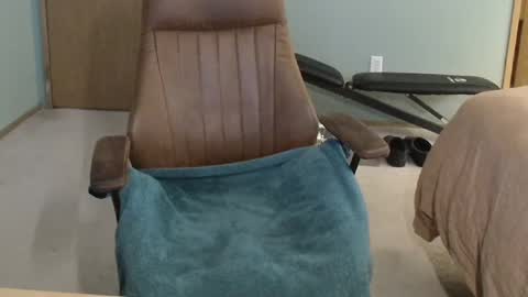 Snapshot of tonypandaking chatting on February 2025 09:38:02 PM Tony online show from February 2025 09:38:02 PM