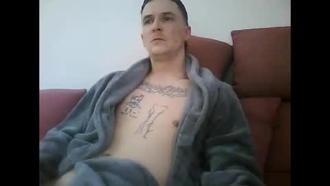 tonystrawberry online show from March 2026 06:29:01 AM