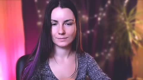 Snapshot of too_beautiful chatting on January 2025 11:27:02 PM Elizabeth online show from January 2025 11:27:02 PM