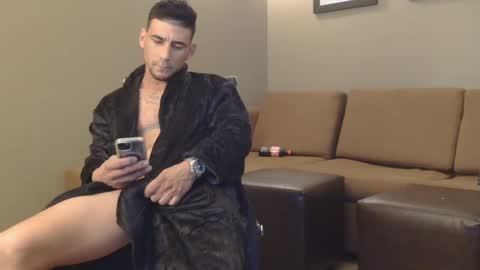 toomuchsmoke online show from December 2024 02:40:01 AM