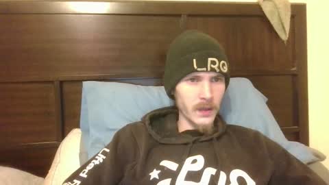 Snapshot of tootall803 chatting on January 2025 06:19:02 AM TooTall803 online show from January 2025 06:19:02 AM