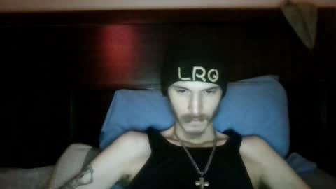 Snapshot of tootall803 chatting on February 2025 04:26:02 AM TooTall803 online show from February 2025 04:26:02 AM