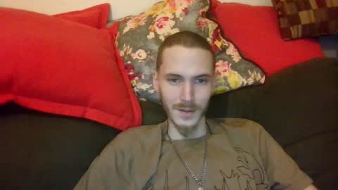 Snapshot of tootall803 chatting on September 2025 02:15:02 AM TooTall803 online show from September 2025 02:15:02 AM